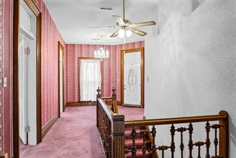112 E Park Street Guthrie KY 42234