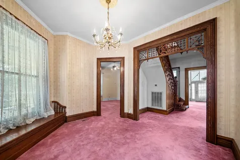 112 E Park Street Guthrie KY 42234