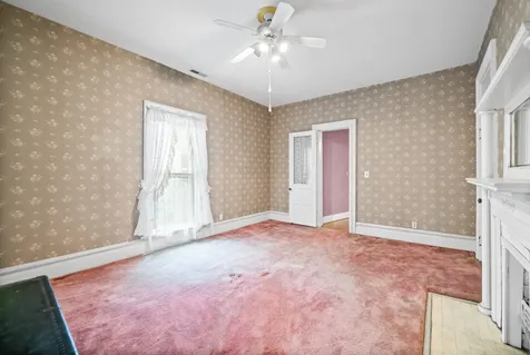 112 E Park Street Guthrie KY 42234