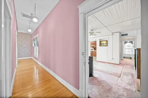 112 E Park Street Guthrie KY 42234