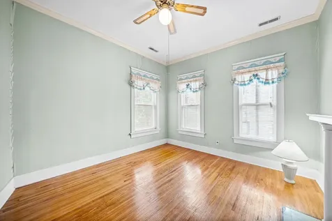 112 E Park Street Guthrie KY 42234