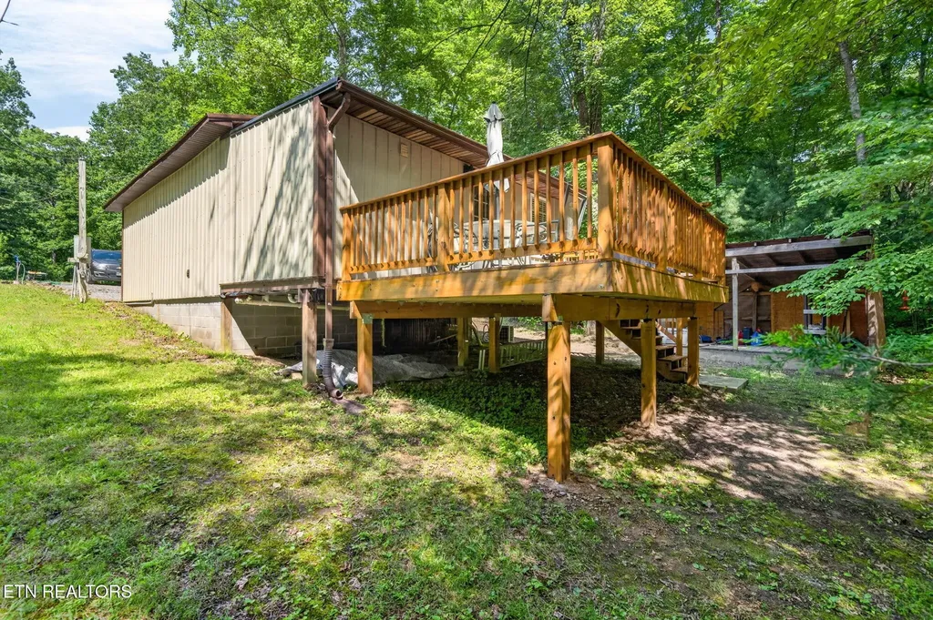 207 David Crockett Road Crossville TN 38572