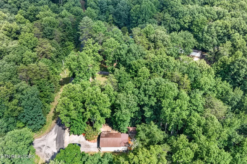 207 David Crockett Road Crossville TN 38572