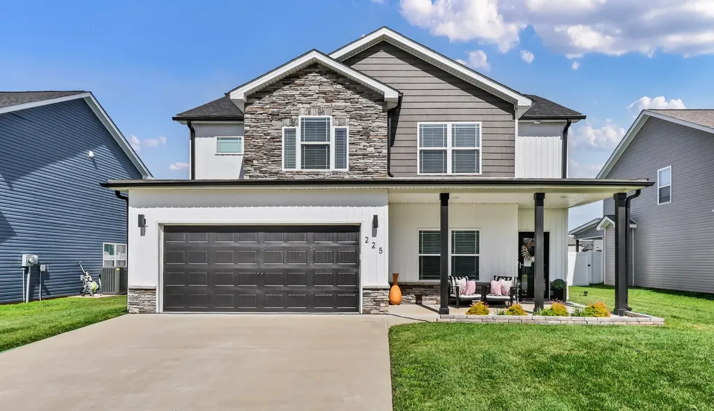 225 Kildeer Drive Clarksville TN 37040