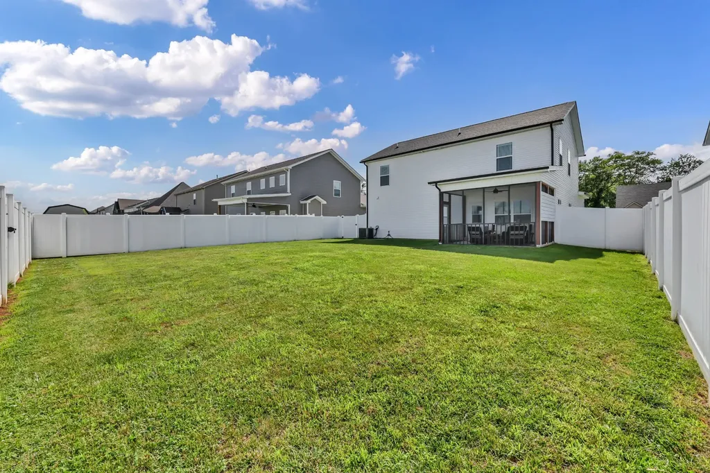 225 Kildeer Drive Clarksville TN 37040