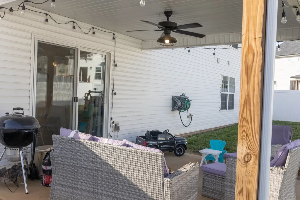 1736 Heritage Drive Clarksville TN 37043