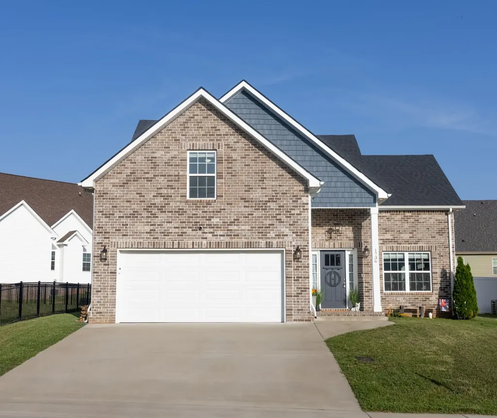1736 Heritage Drive Clarksville TN 37043