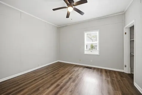 2111 Chamberlain Avenue Chattanooga TN 37404