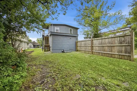 2111 Chamberlain Avenue Chattanooga TN 37404
