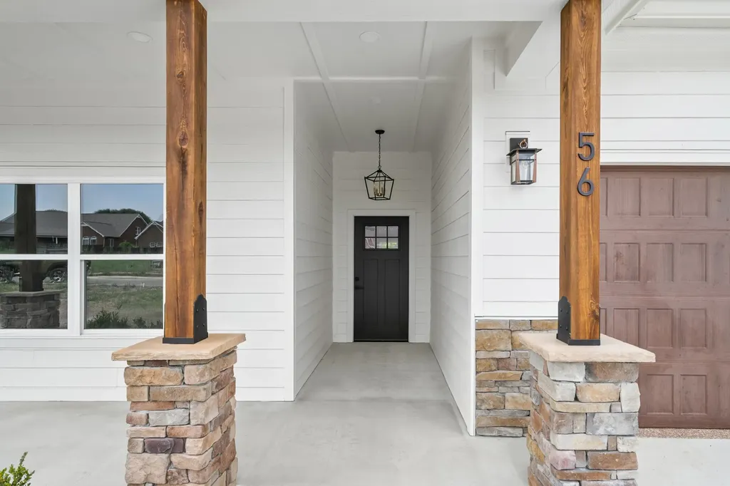 56 Deer Valley Circle Winchester TN 37398