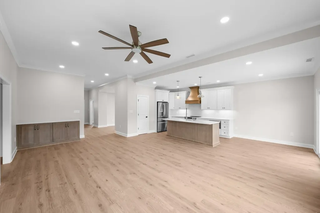 56 Deer Valley Circle Winchester TN 37398