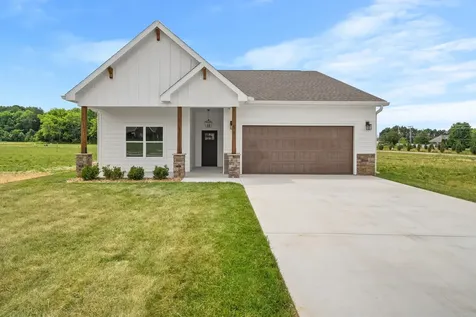 56 Deer Valley Circle Winchester TN 37398