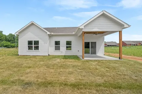 56 Deer Valley Circle Winchester TN 37398