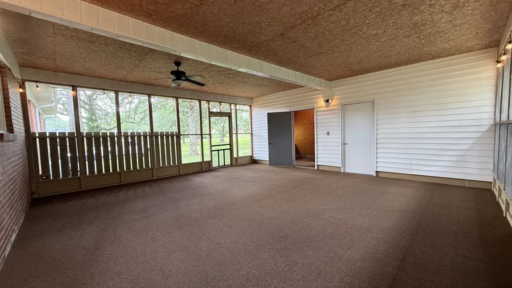 1102 W Lincoln Street Tullahoma TN 37388