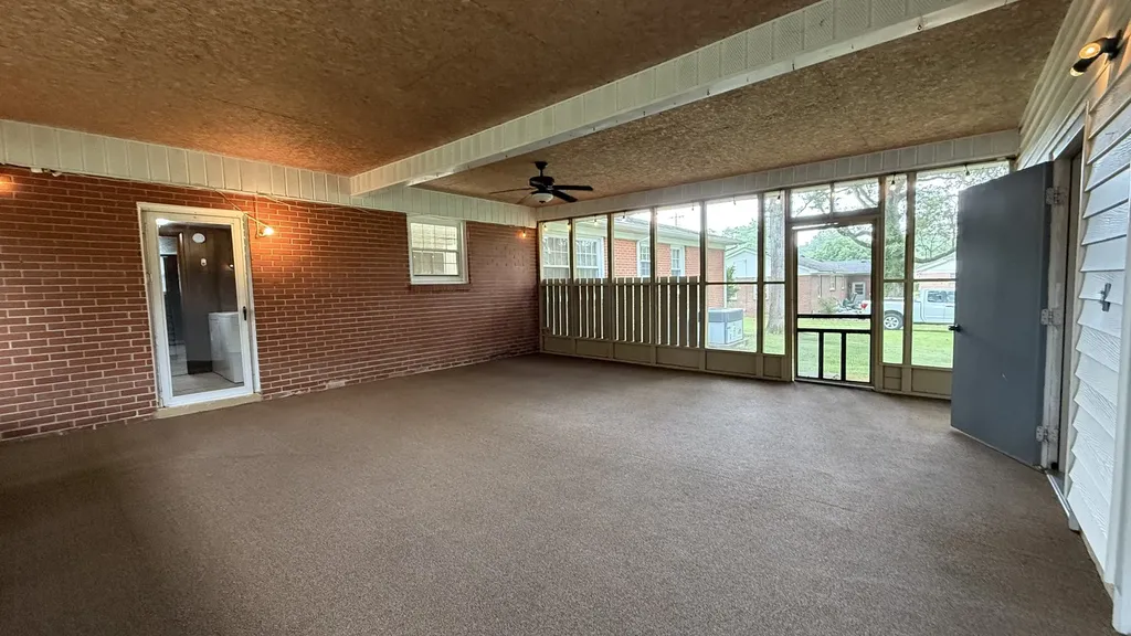1102 W Lincoln Street Tullahoma TN 37388