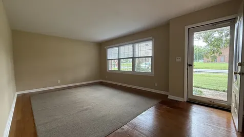 1102 W Lincoln Street Tullahoma TN 37388