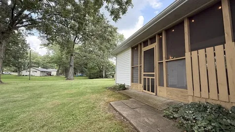 1102 W Lincoln Street Tullahoma TN 37388