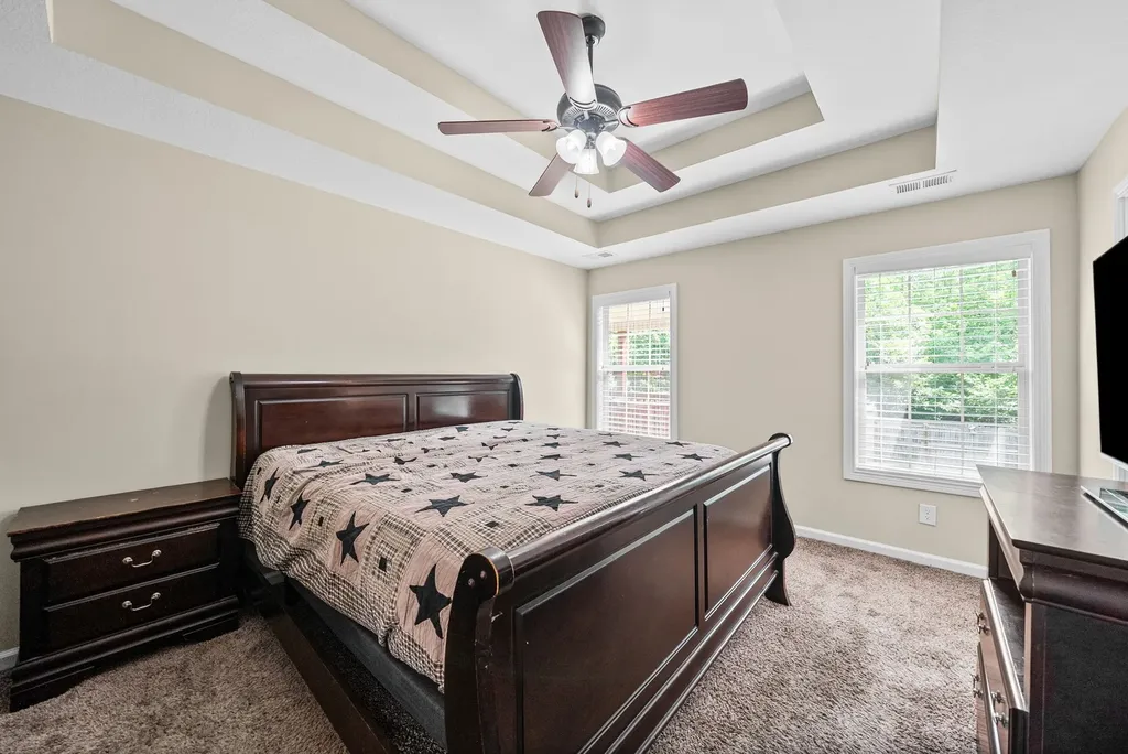 1672 Putnum Drive Clarksville TN 37042