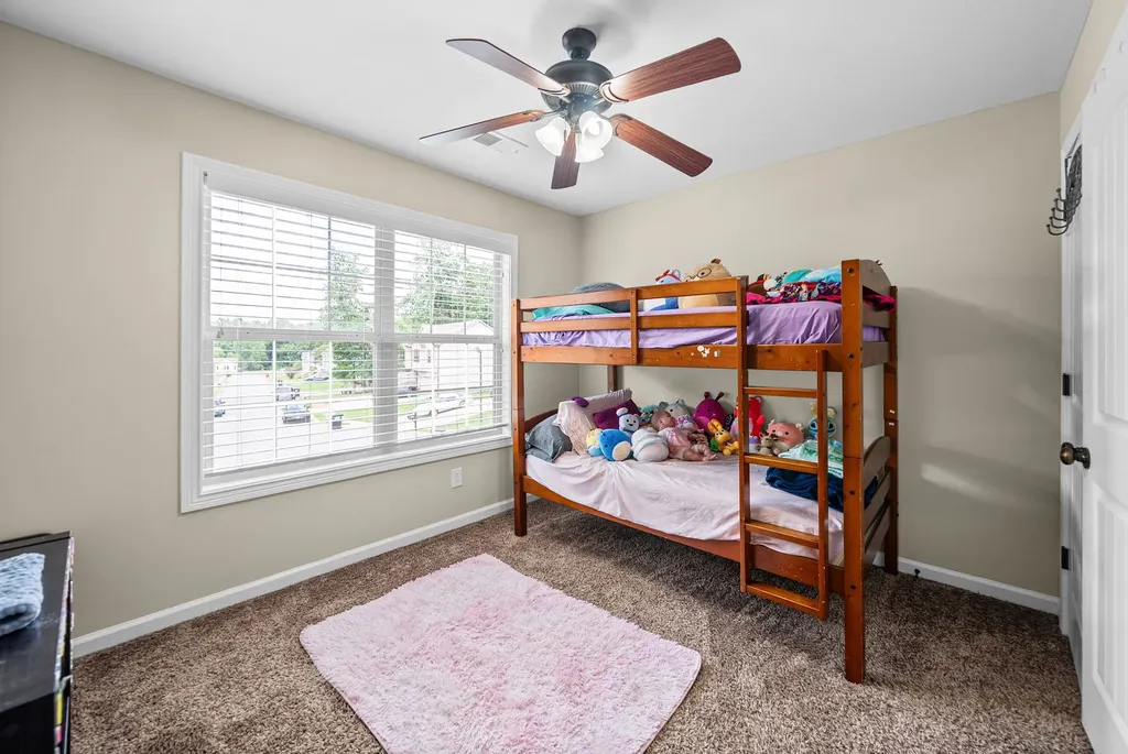 1672 Putnum Drive Clarksville TN 37042