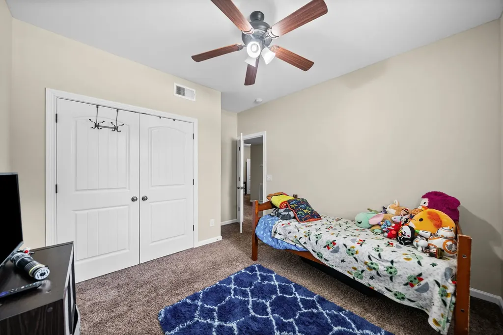 1672 Putnum Drive Clarksville TN 37042