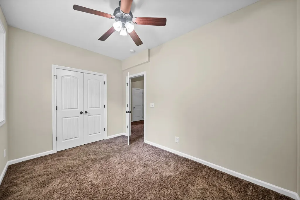 1672 Putnum Drive Clarksville TN 37042