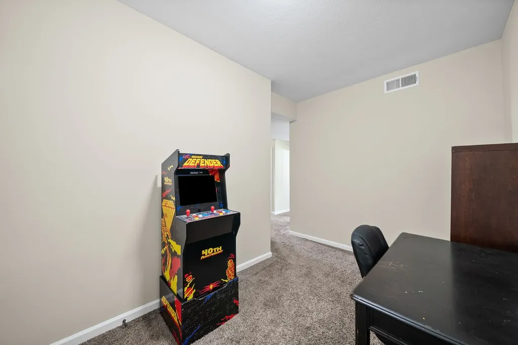 1672 Putnum Drive Clarksville TN 37042