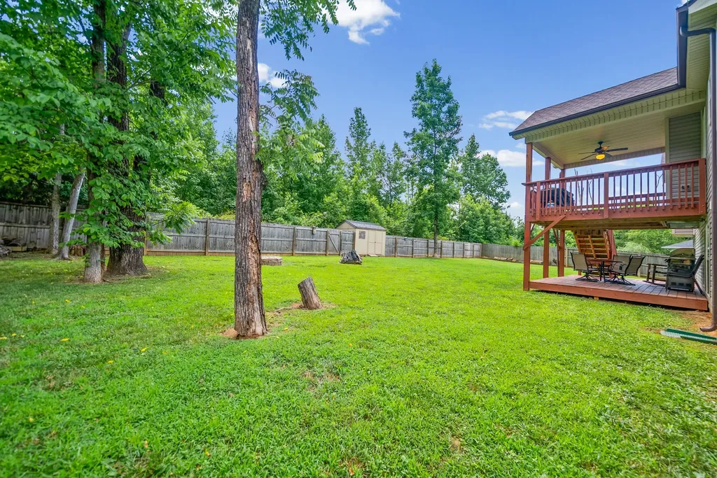 1672 Putnum Drive Clarksville TN 37042