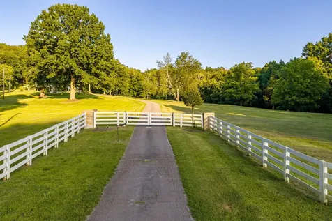 3353 Foster Chapel Road Columbia TN 38401