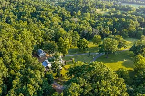 3353 Foster Chapel Road Columbia TN 38401
