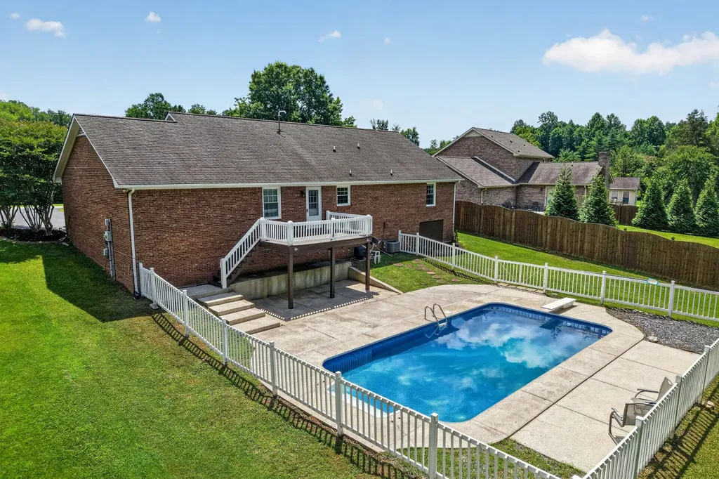 524 Fisk Road Cookeville TN 38501