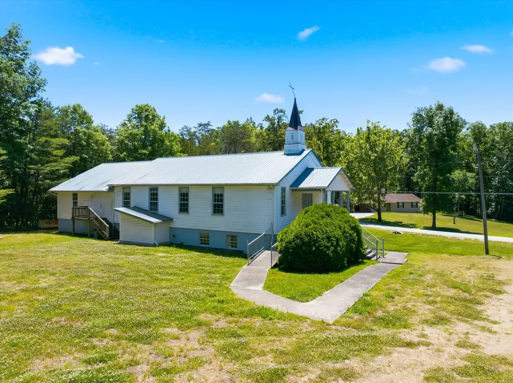 2940 Calderwood Highway Maryville TN 37801