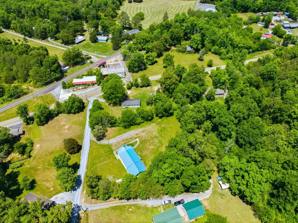 2940 Calderwood Highway Maryville TN 37801