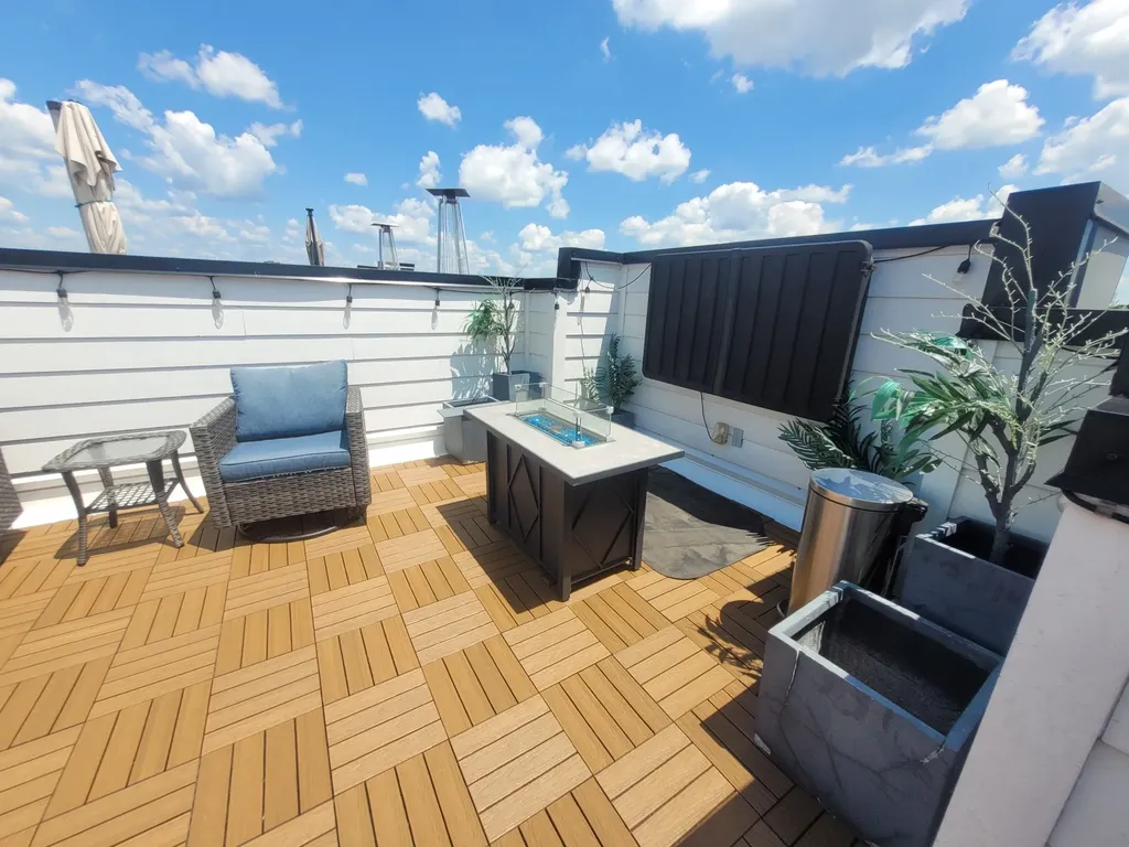 1213 10th Ave, N Nashville TN 37208