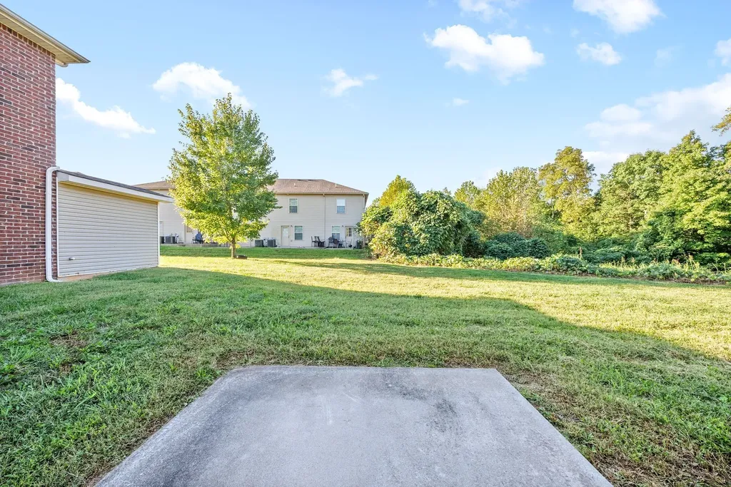 310 Rowand Court Clarksville TN 37042