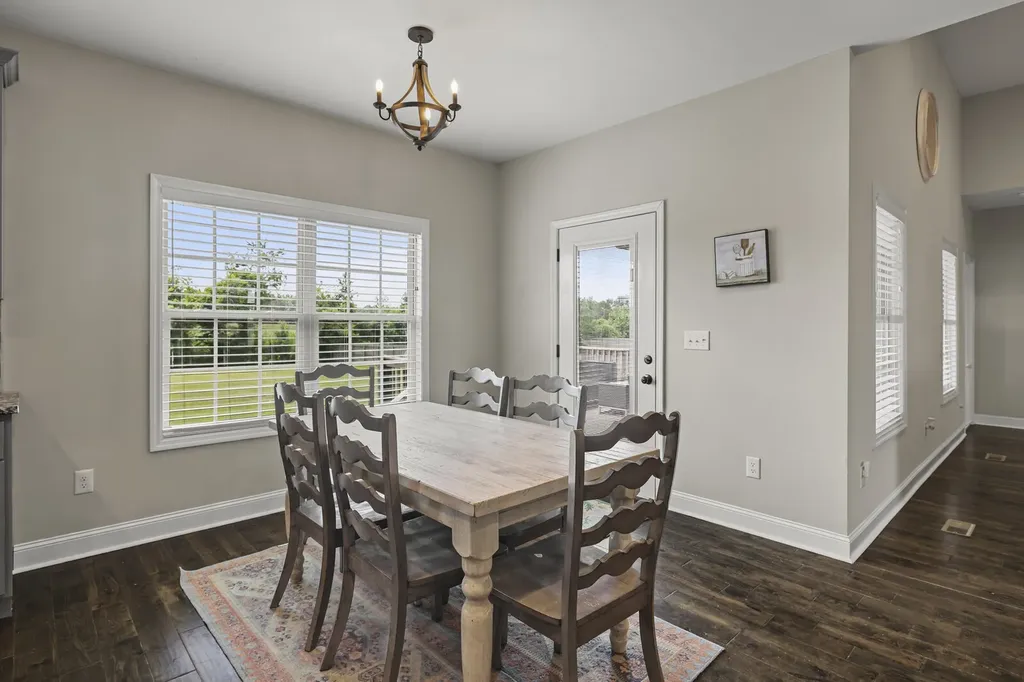 639 Jackson Road Portland TN 37148