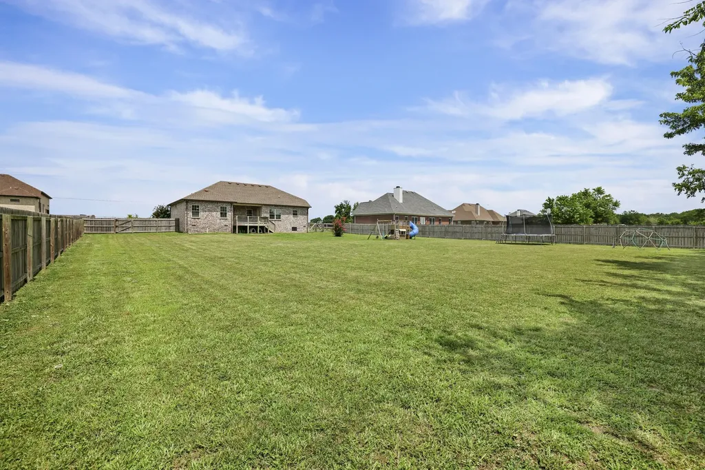 639 Jackson Road Portland TN 37148