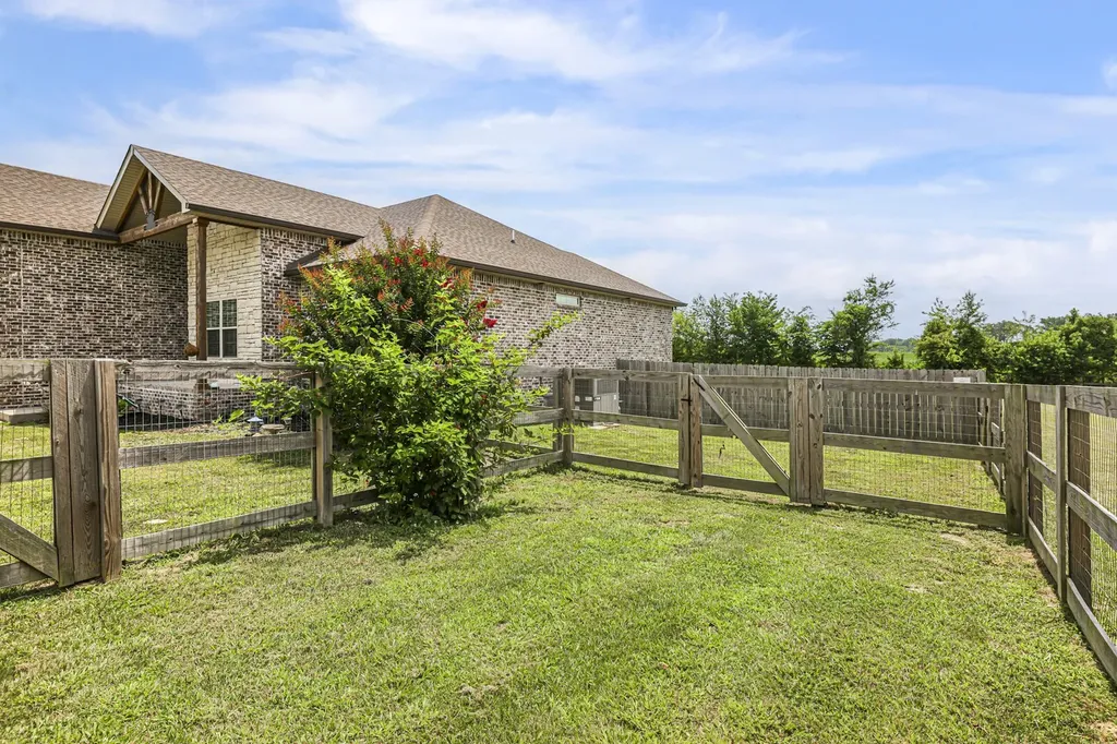 639 Jackson Road Portland TN 37148