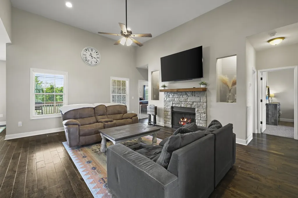 639 Jackson Road Portland TN 37148