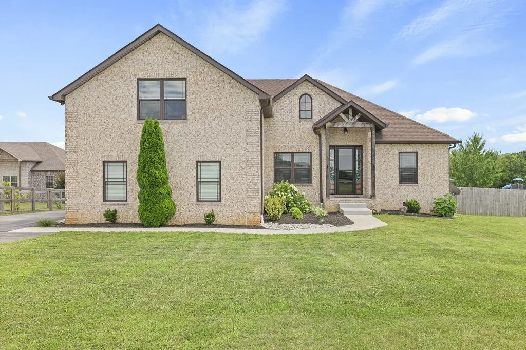 645 Jackson Road Portland TN 37148