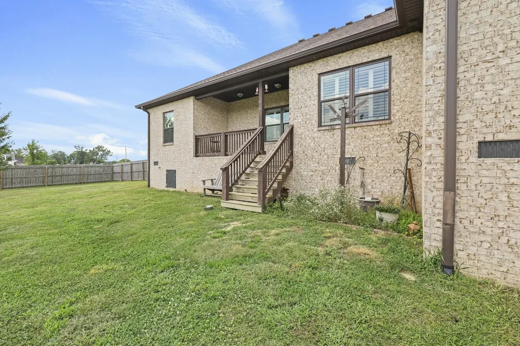 645 Jackson Road Portland TN 37148