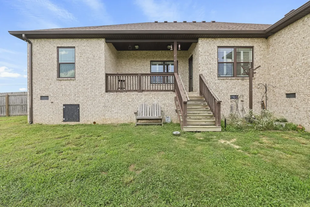 645 Jackson Road Portland TN 37148