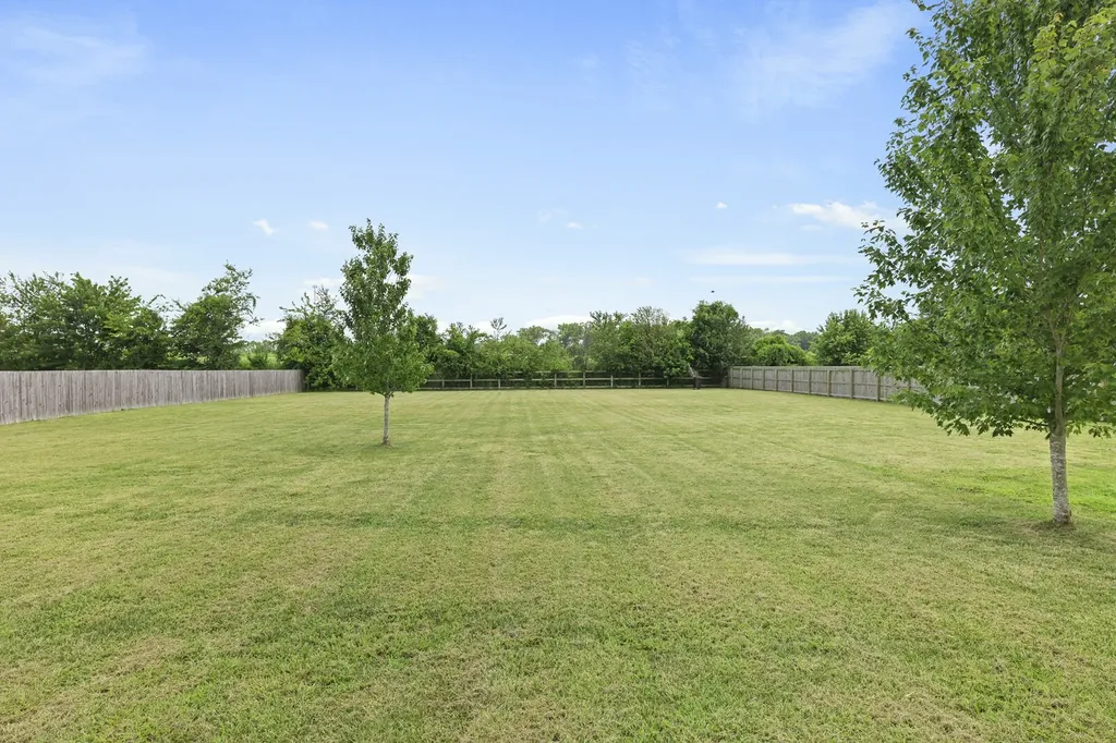 645 Jackson Road Portland TN 37148