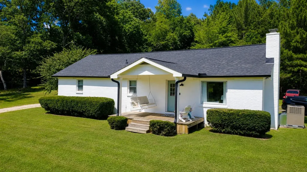 425 E Piney Road Dickson TN 37055