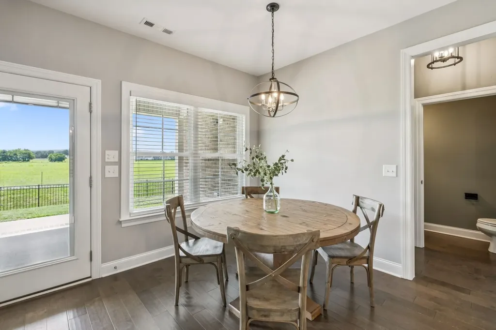 7013 Harriswood Lane Murfreesboro TN 37129