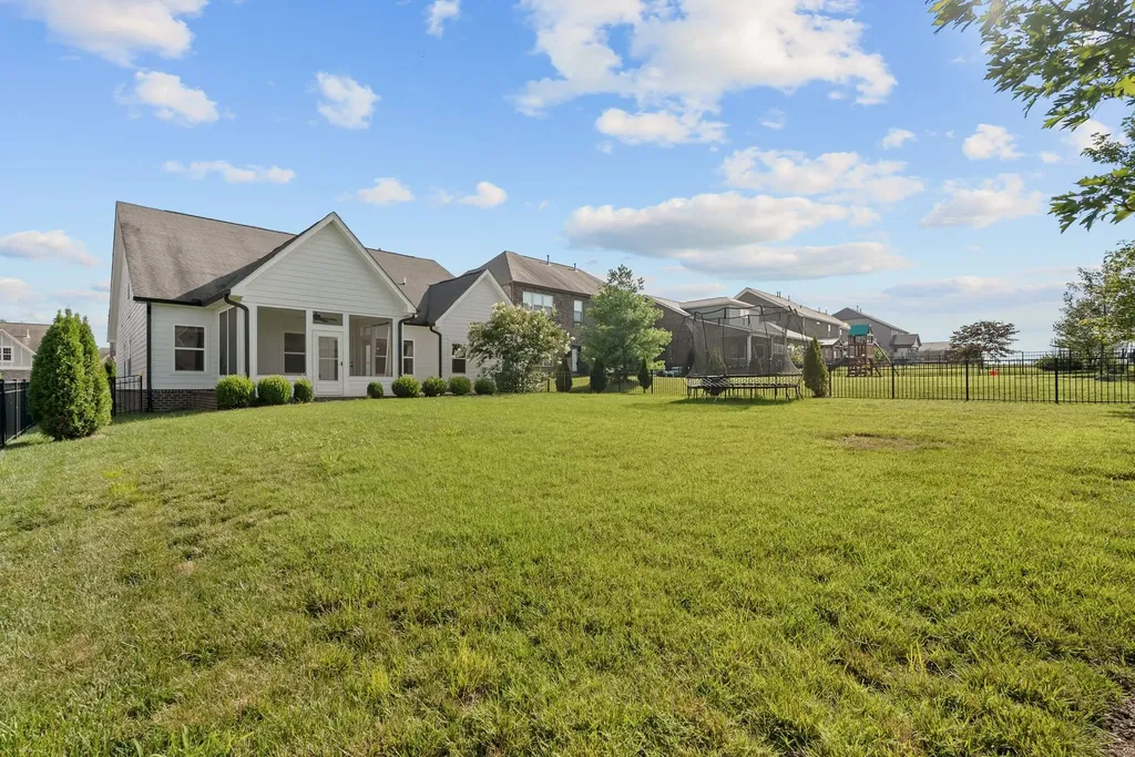 149 Grindstone Drive Gallatin TN 37066