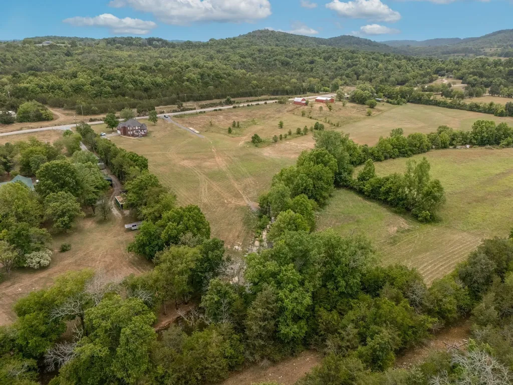 3460 Bradyville Road Readyville TN 37149
