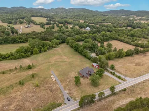 3460 Bradyville Road Readyville TN 37149