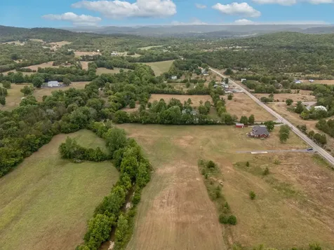 3460 Bradyville Road Readyville TN 37149