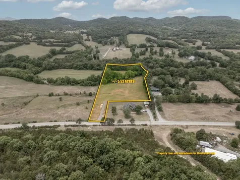 3460 Bradyville Road Readyville TN 37149