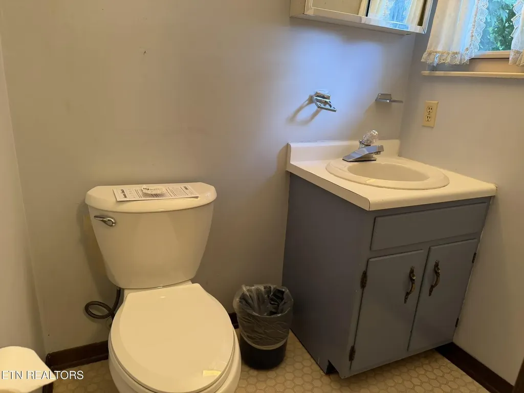1930 Plumb Creek Circle Knoxville TN 37932
